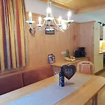 Apartament Alpina *