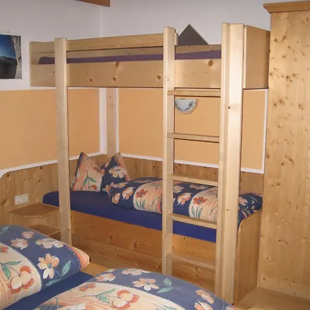 Apartament Alpina St. Leonhard im Pitztal